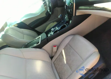 2017 Nissan Maxima 3.5 Platinum z USA, uszkodzony, nr VIN 1N4AA6AP5HC438318